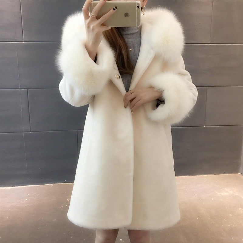 Winter New Women's Warm Fur Coat, Faux Fur Faux Fur Hooded Mid-length