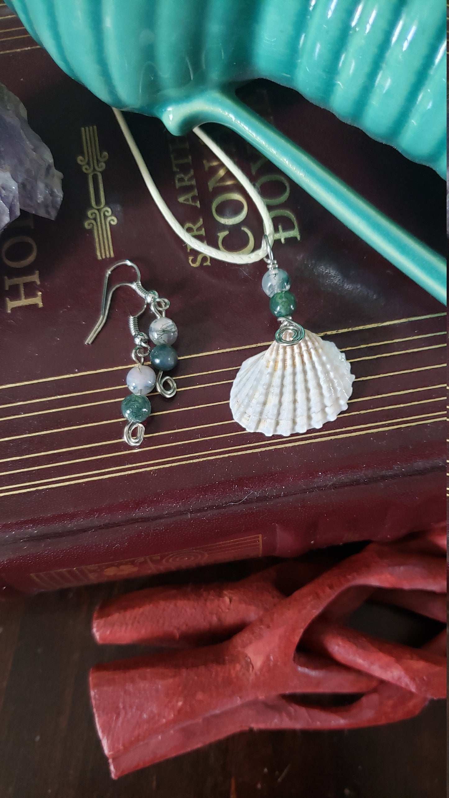 Pretty Sea Shell Necklace Set Sea Shell Necklace and Earrings Beach